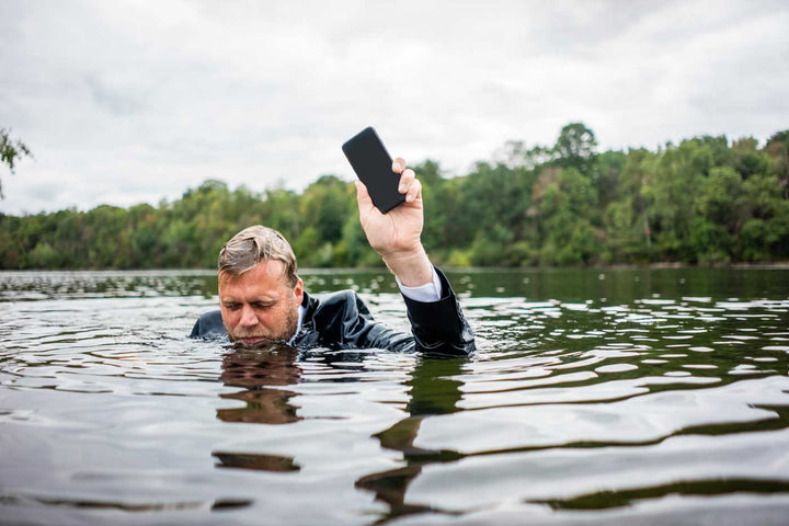 Water Damage Restoration: Steps to Salvage a Wet Phone