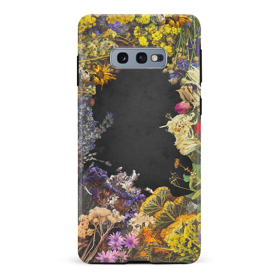 Samsung Galaxy S10e Dried Flowers Phone Case in Black