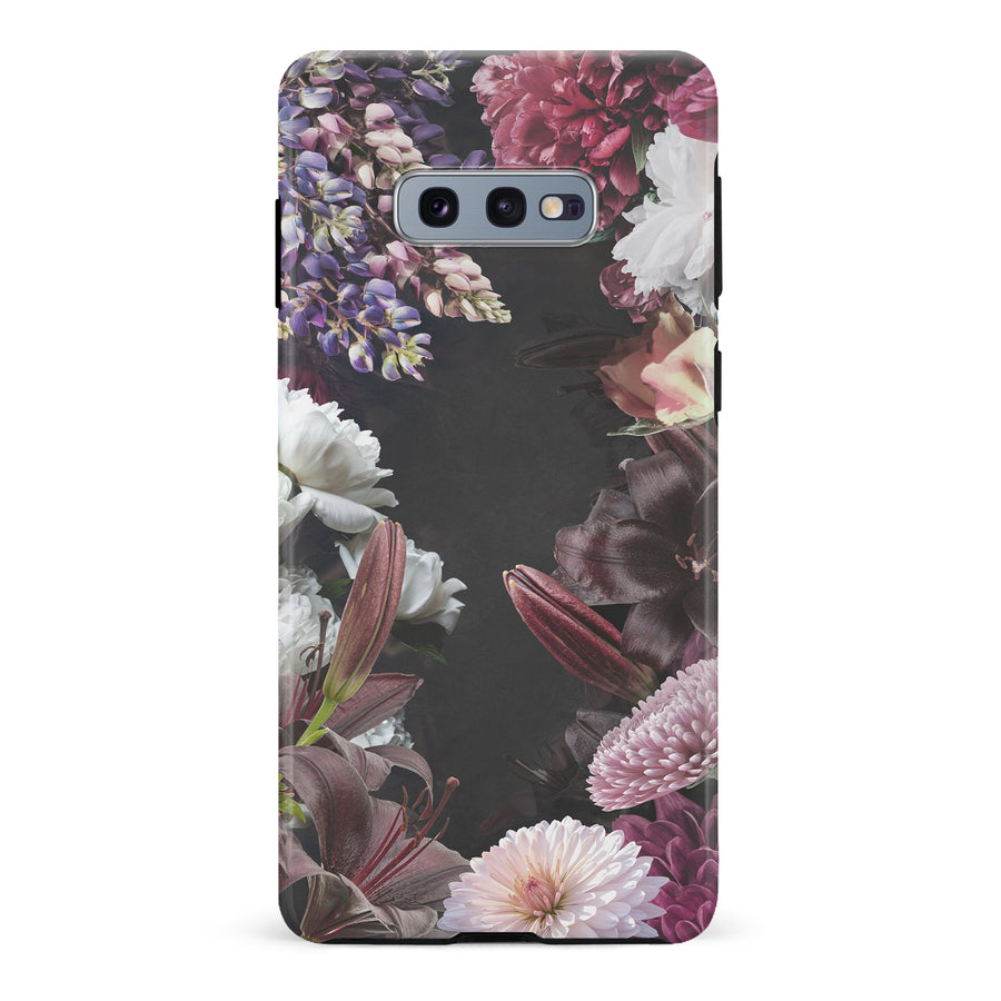 Samsung Galaxy S10e Flower Garden Phone Case in Black